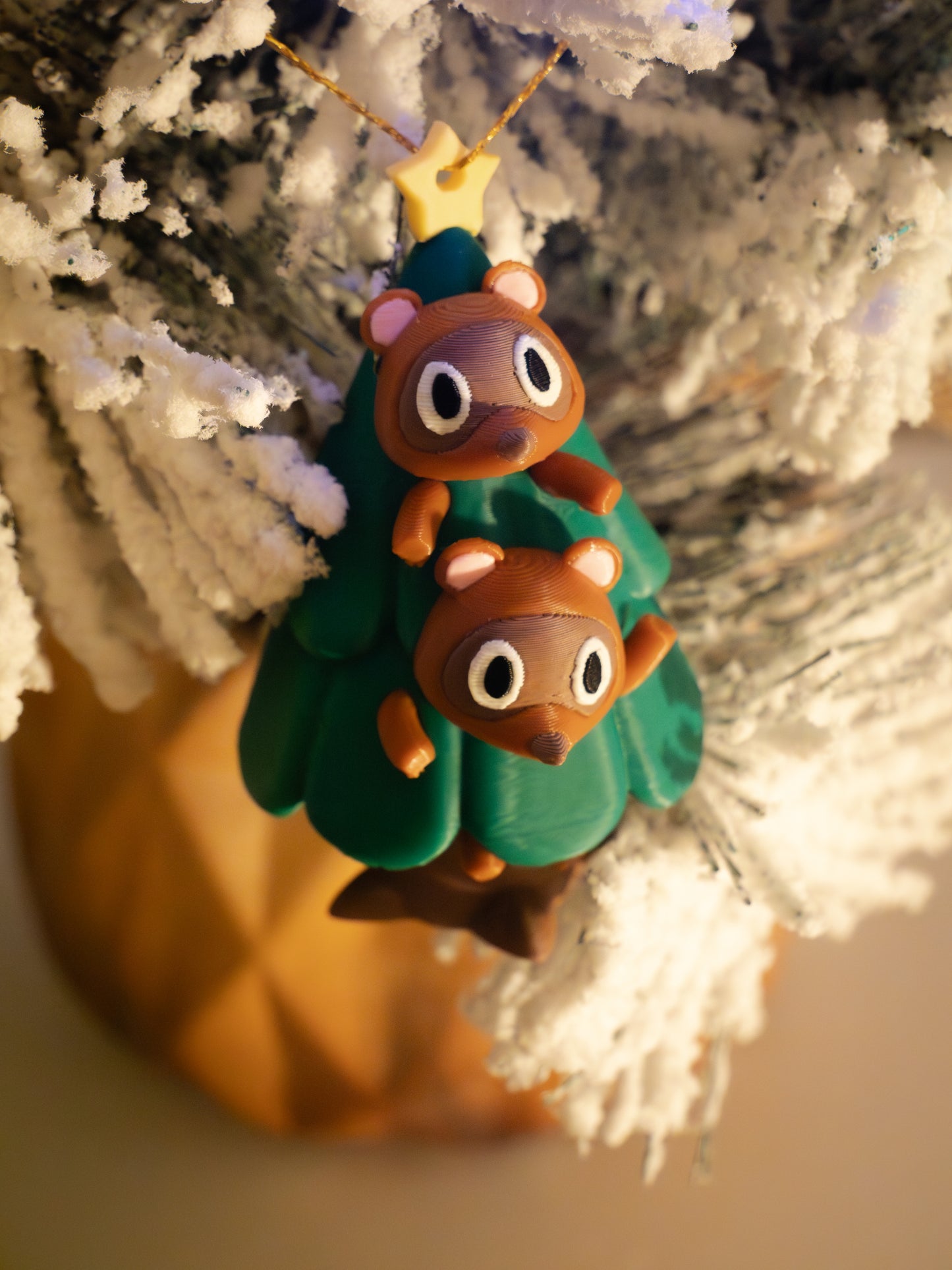 Adorno navideño de Nendo y Tendo